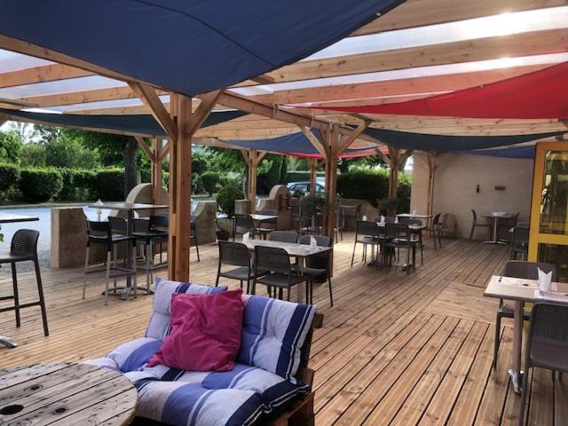 Logis Hotel Le Clos Saint Loup Bram Eksteriør bilde