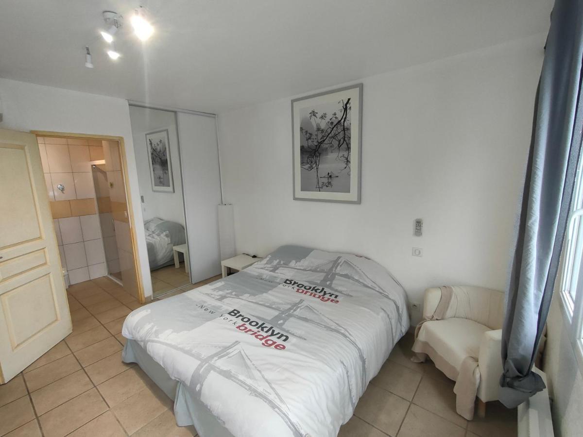 Logis Hotel Le Clos Saint Loup Bram Eksteriør bilde
